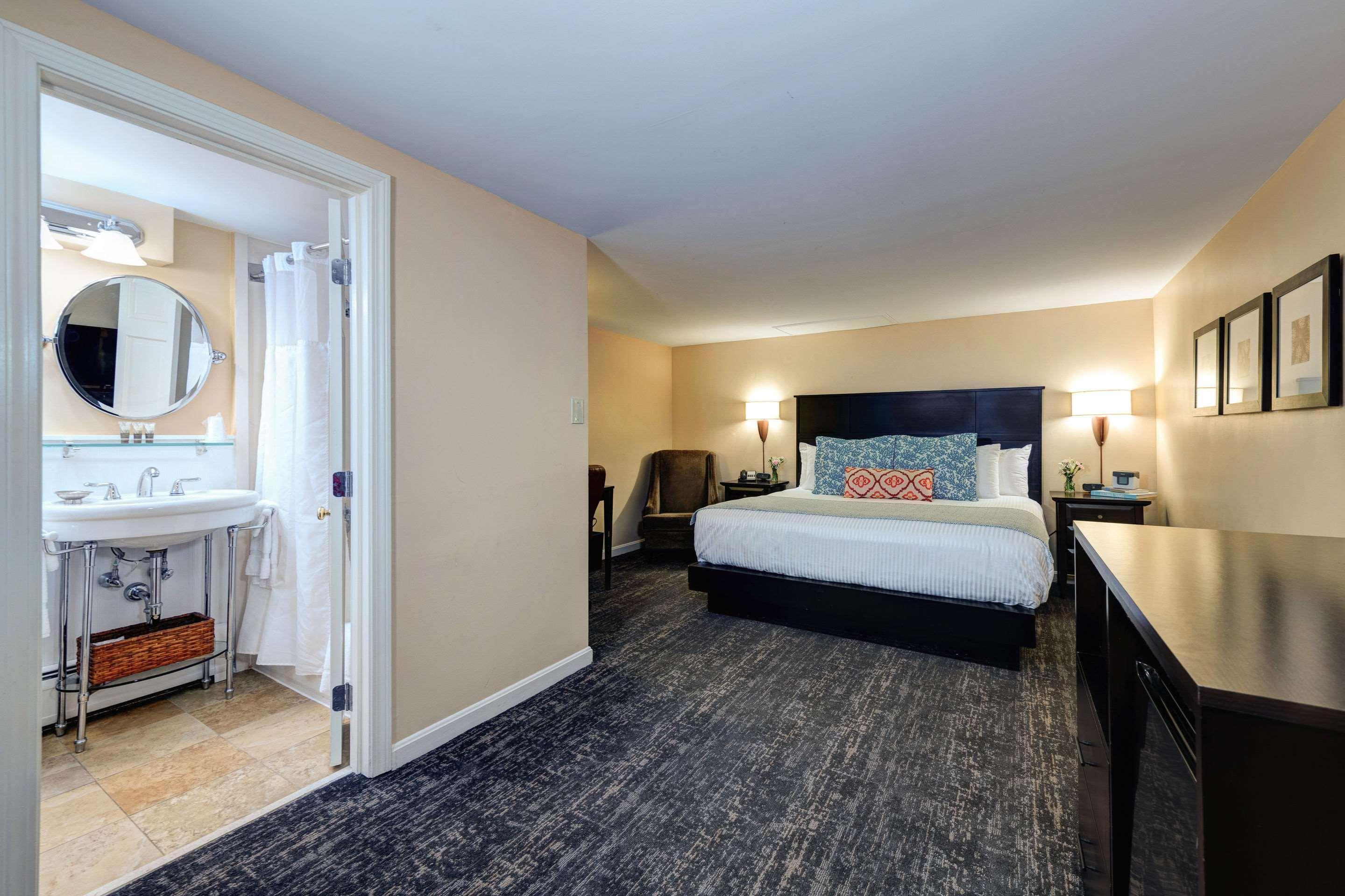 Port Inn And Suites Portsmouth, Ascend Hotel Collection Buitenkant foto