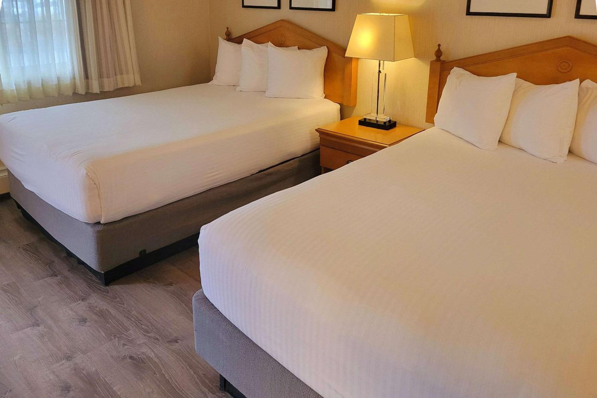Port Inn And Suites Portsmouth, Ascend Hotel Collection Buitenkant foto